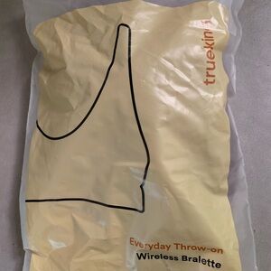TRUEKIND everyday Wireless Bralet 4XL NEW